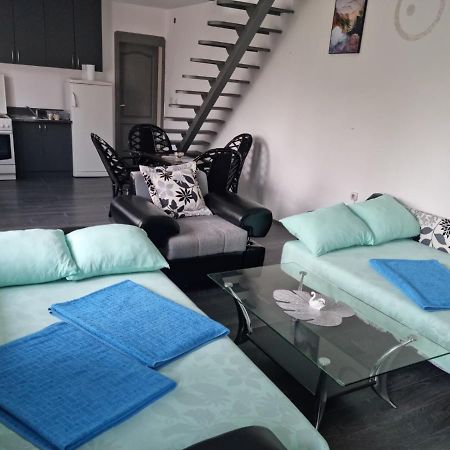 Apartmani Plavi Jagodina Εξωτερικό φωτογραφία