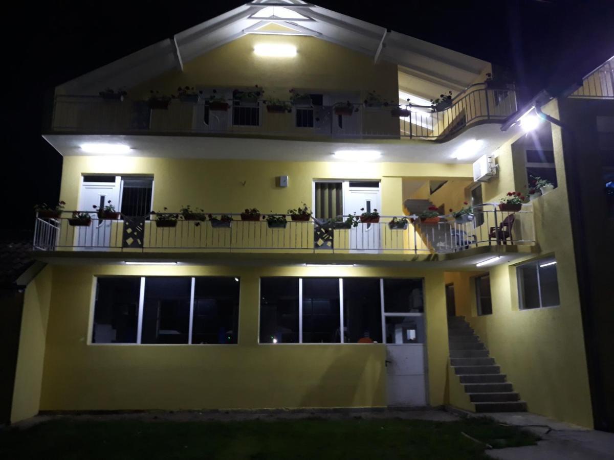Apartmani Plavi Jagodina Εξωτερικό φωτογραφία