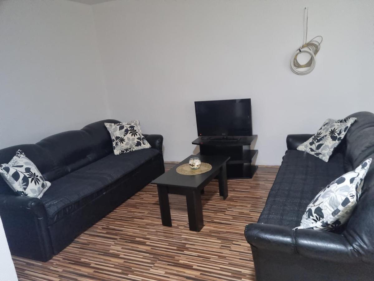 Apartmani Plavi Jagodina Εξωτερικό φωτογραφία
