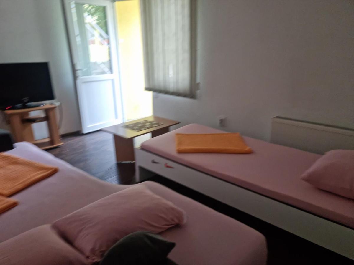 Apartmani Plavi Jagodina Εξωτερικό φωτογραφία