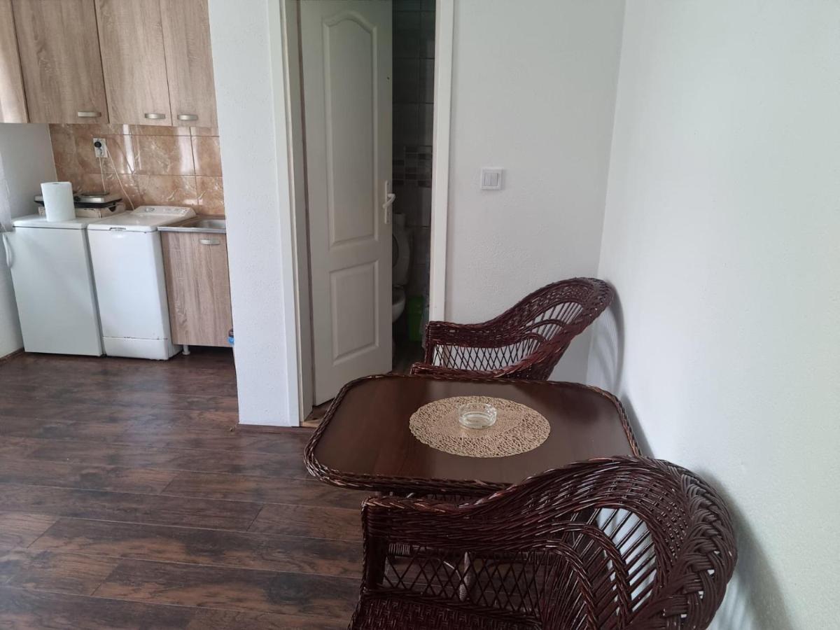 Apartmani Plavi Jagodina Εξωτερικό φωτογραφία